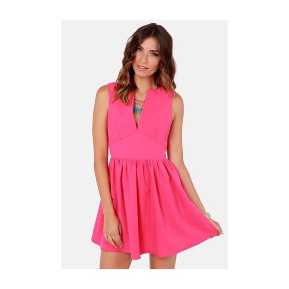 Lulus Dresses & Skirts - 🌼Lulu’s hot pink fit and flare dress🌼